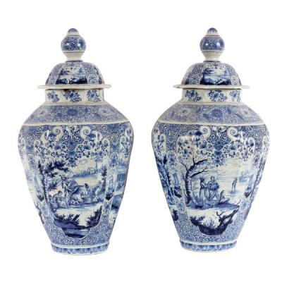 A large pair of Delftware blue