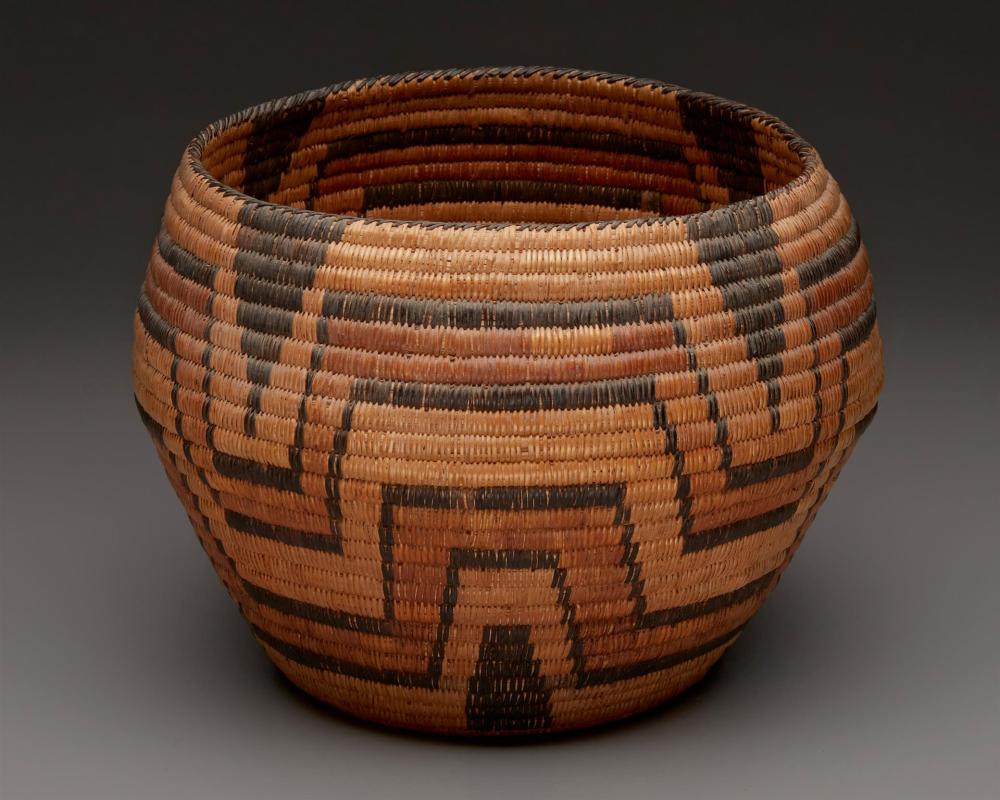 A LARGE POLYCHROME MARICOPA BASKETA