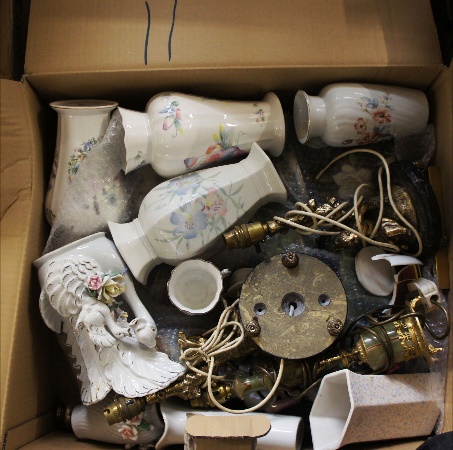 A large quantity of various pottery
