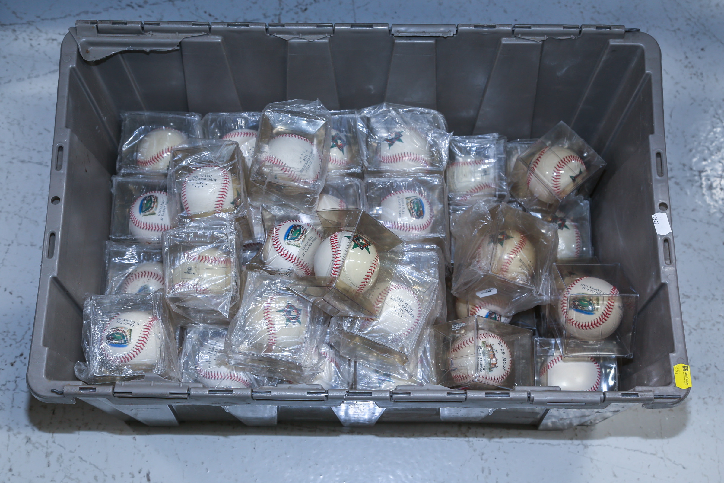 A LARGE TOTE OF 1993 ALL STAR