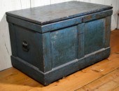 A late 19th C. pine tool box i