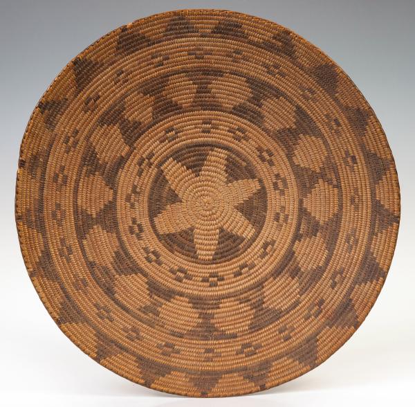 A LATE 19TH CENTURY APACHE BASKETRY