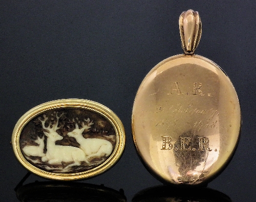 A late Victorian gold coloured