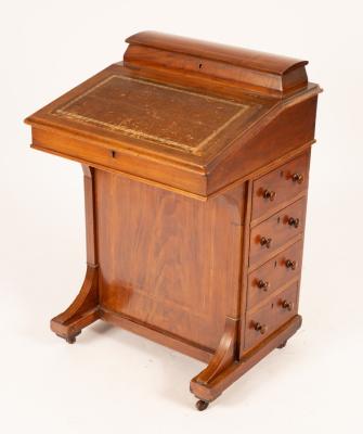 A late Victorian mahogany Davenport