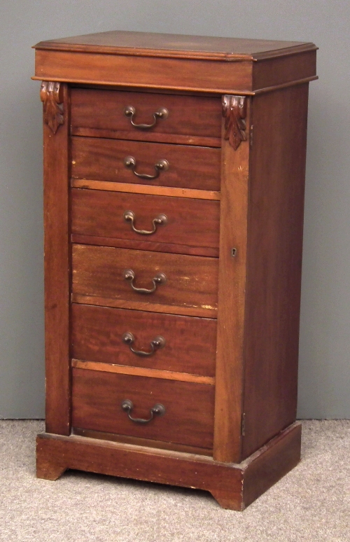 A late Victorian mahogany