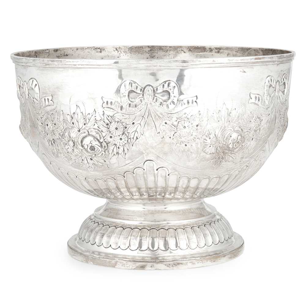A LATE VICTORIAN PUNCH BOWL