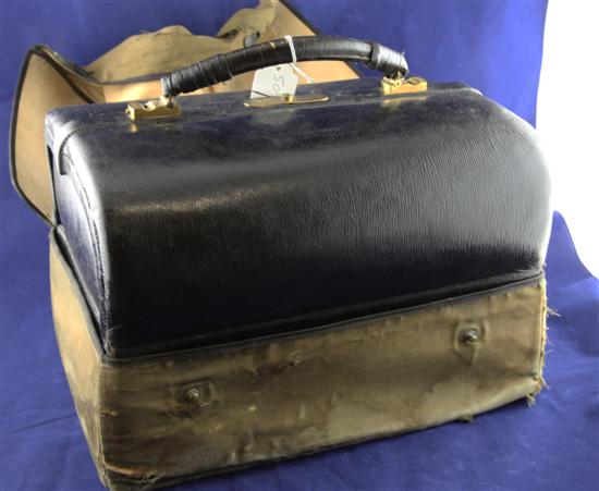 A late Victorian travelling