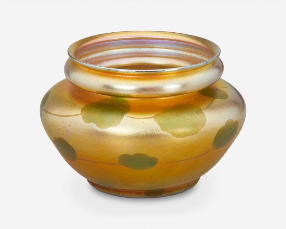 A L.C. TIFFANY FAVRILE GLASS LEAF