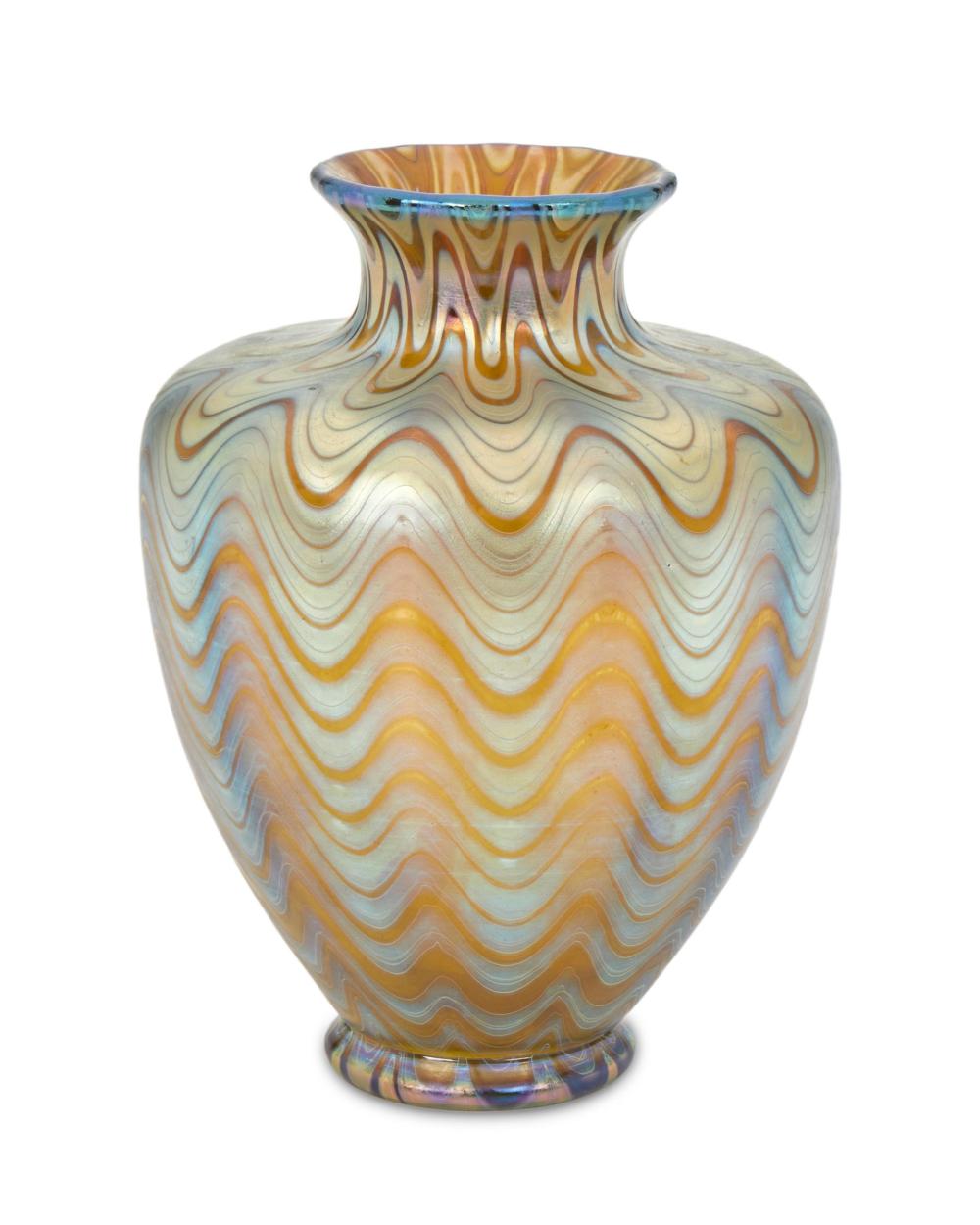 A LOETZ CANDIA PHAENOMEN GLASS