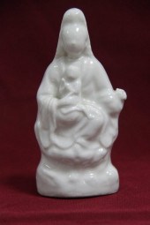 A Longton Hall porcelain 'snow