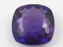 A loose polished amethyst of fine
