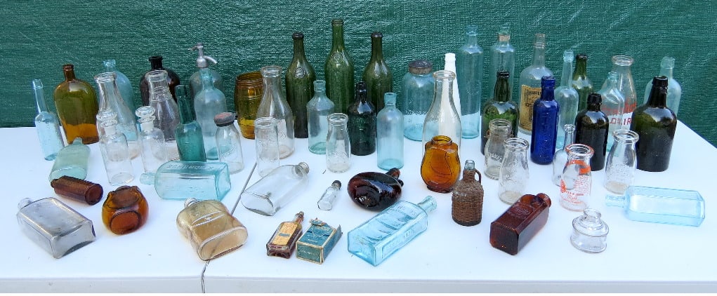 A LOT OF ALMOST 60 ANTIQUE