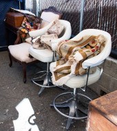 A LOT OF FURNITURE AND RUGS: P