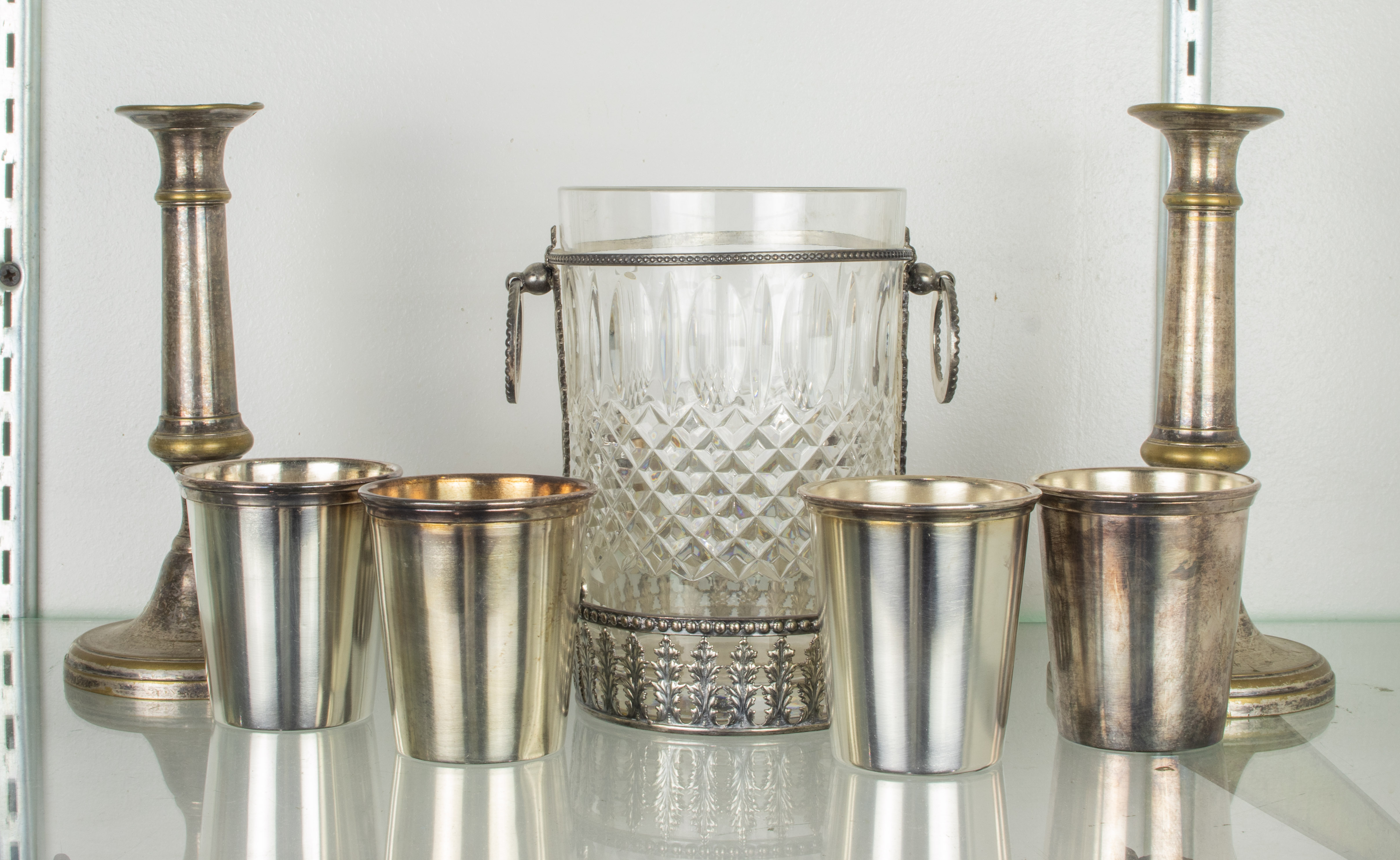 A LOT OF SILVERPLATE HOLLOW WARE