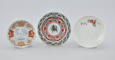 A Lot of Three Japanese Porcelain
