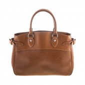 A LOUIS VUITTON PASSY PM A Can
