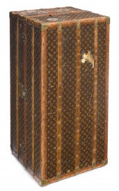 A Louis Vuitton printed canvas