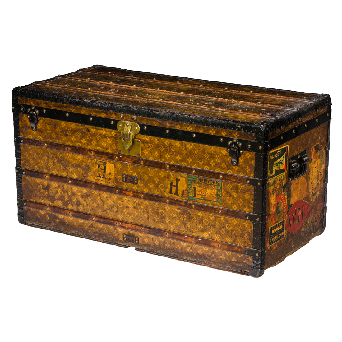 A LOUIS VUITTON STEAMER TRUNK A