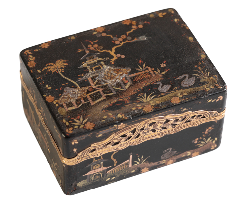 A LOUIS XV GOLD-MOUNTED LACQUER
