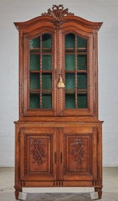 A LOUIS XVI  OAK BIBLIOTHEQUEA