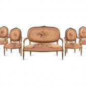 A Louis XVI Style Giltwood Par