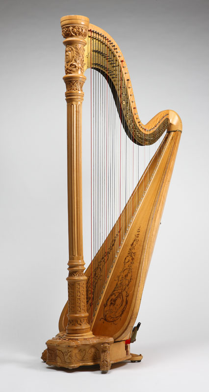 A Lyon & Healy style 23 concert