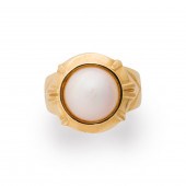 A MAB? PEARL AND FOURTEEN KARA