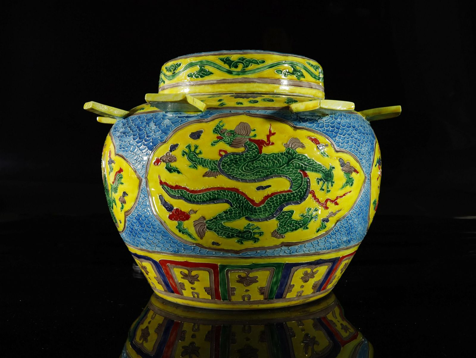 A MAGNIFICENT AND FINE FAHUA BOWL
