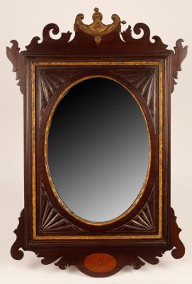A mahogany wall mirror, 57cm x 87cm