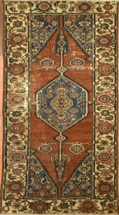 A MALAYER RUG, PERSIA, EARLY 2