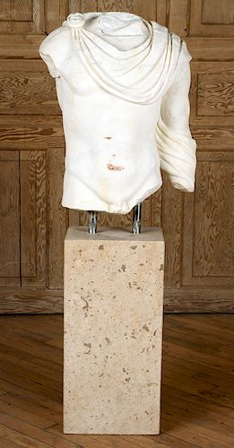 A MARBLE SCULPTURE ROMAN MALE TORSO