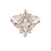 A MARQUISE DIAMOND CLUSTER RIN