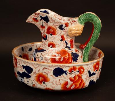 A Mason's octagonal Imari pattern