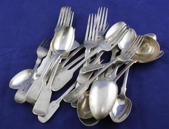 A matched part canteen of Victorian