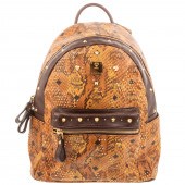 A MCM FRONT STARK STUDDED BACK