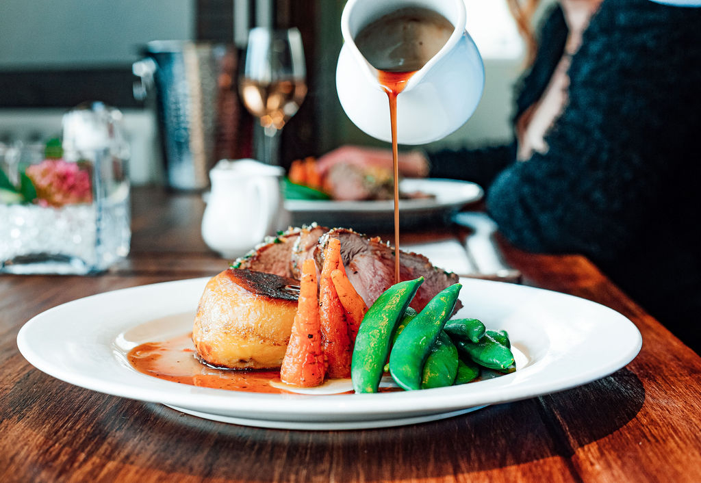 A MEAL AT THE BLUE VINNY,