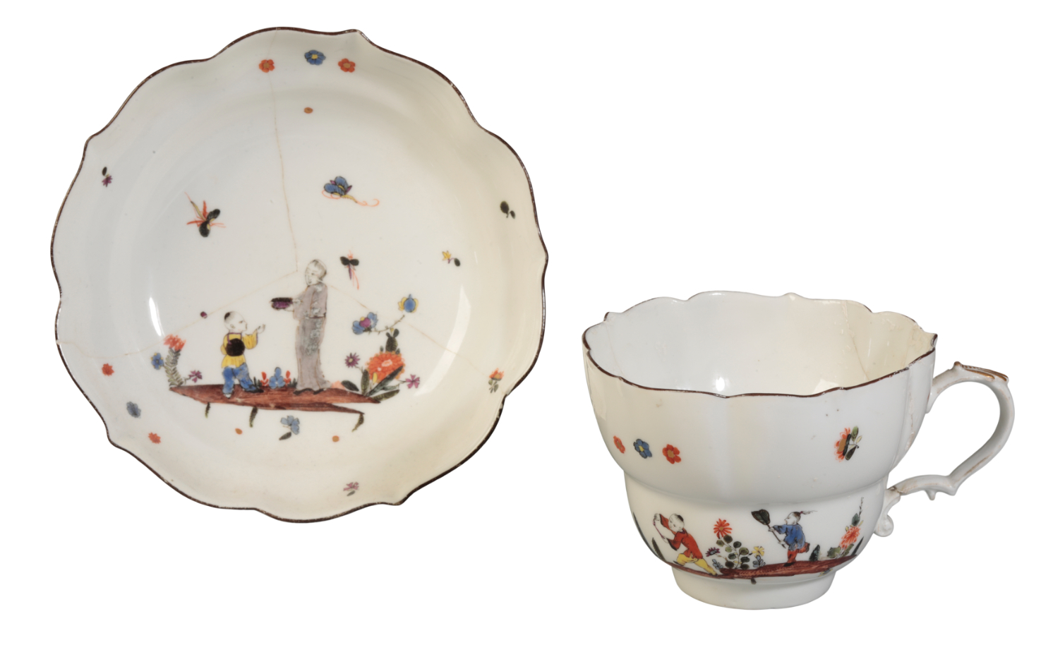 A MEISSEN OGEE-SHAPED BREAKFAST CUP