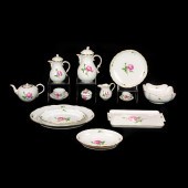 A MEISSEN PORCELAIN ROSE DECOR