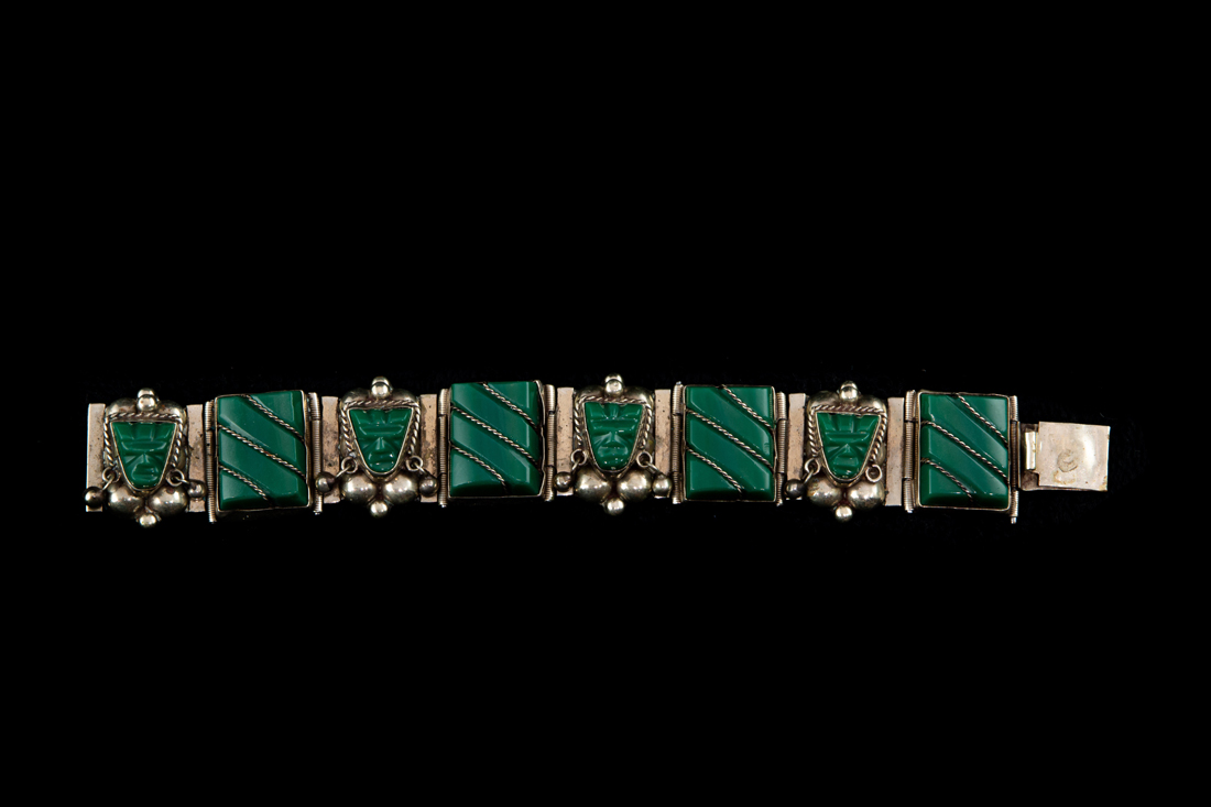 A MEXICAN STERLING LINK BRACELET