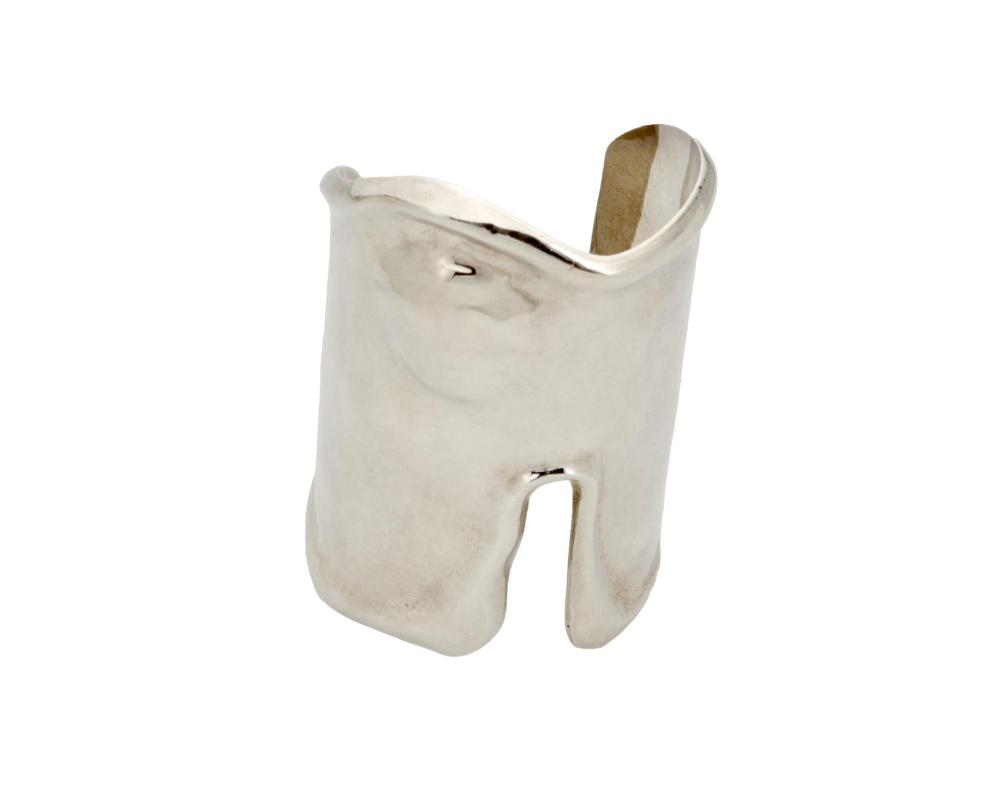 A MEXICAN STERLING SILVER CUFF
