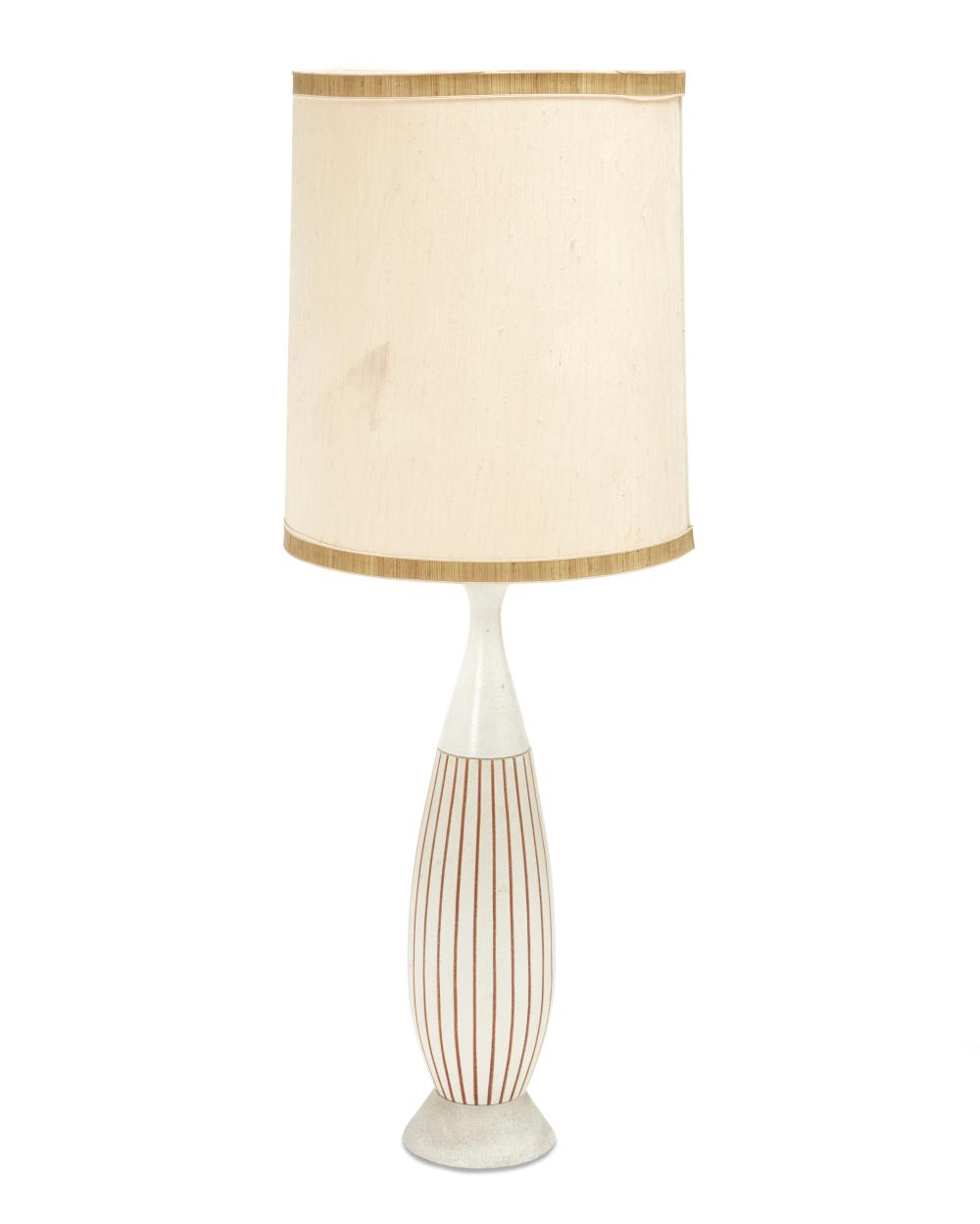 A MID-CENTURY MODERN POTTERY