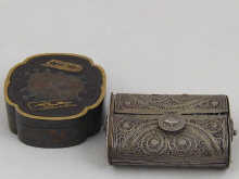 A Middle Eastern filigree cheroot