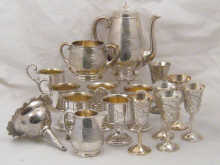 A mixed lot comprising a