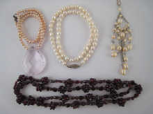 A mixed lot comprising a fresh
