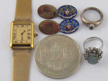 A mixed lot comprising a pair of