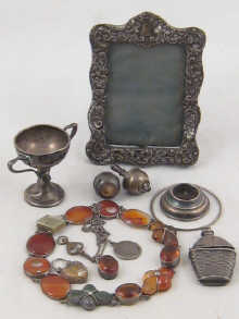A mixed lot including a silver