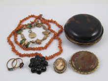 A mixed lot including a micro