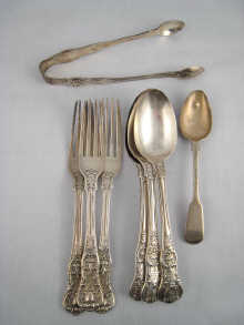 A mixed lot of silver flatware