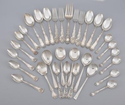 A Mixed Lot of Sterling Silver