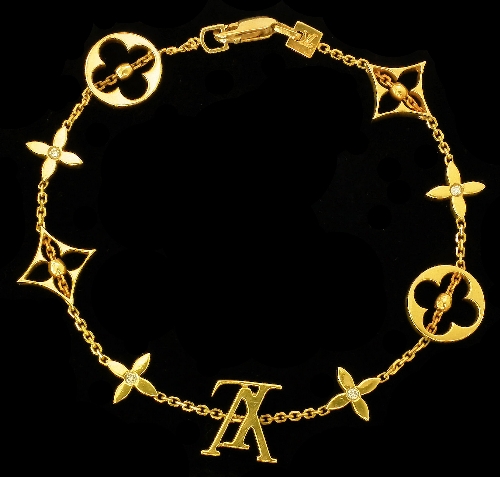 A modern 18ct gold Louis Vuitton